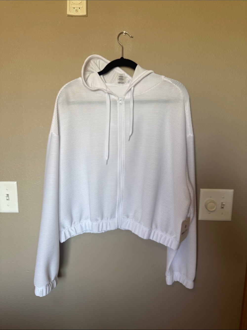 ebb & flow White Ribbed Zip Jacket - Picture 2 of 3